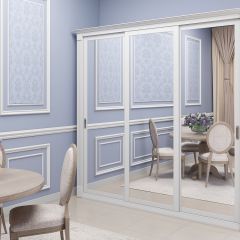 Шкаф-купе 2150 серии NEW CLASSIC K1+K1+K1+B22+PL4 (по 2 ящика лев/прав+F обр.штанга) профиль «Капучино» в Лесном - lesnoy.mebel24.online | фото