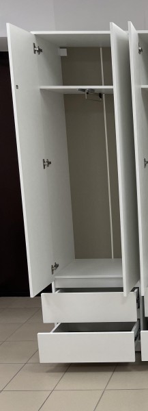 Шкаф 2-ств. с 2 ящиками и вешалкой "Бьянко" в Лесном - lesnoy.mebel24.online | фото 2